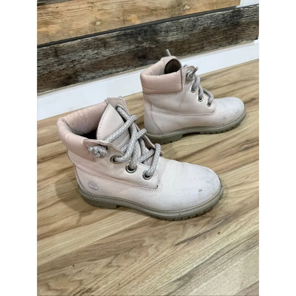 Timberland pink boots need cleaning size 8
